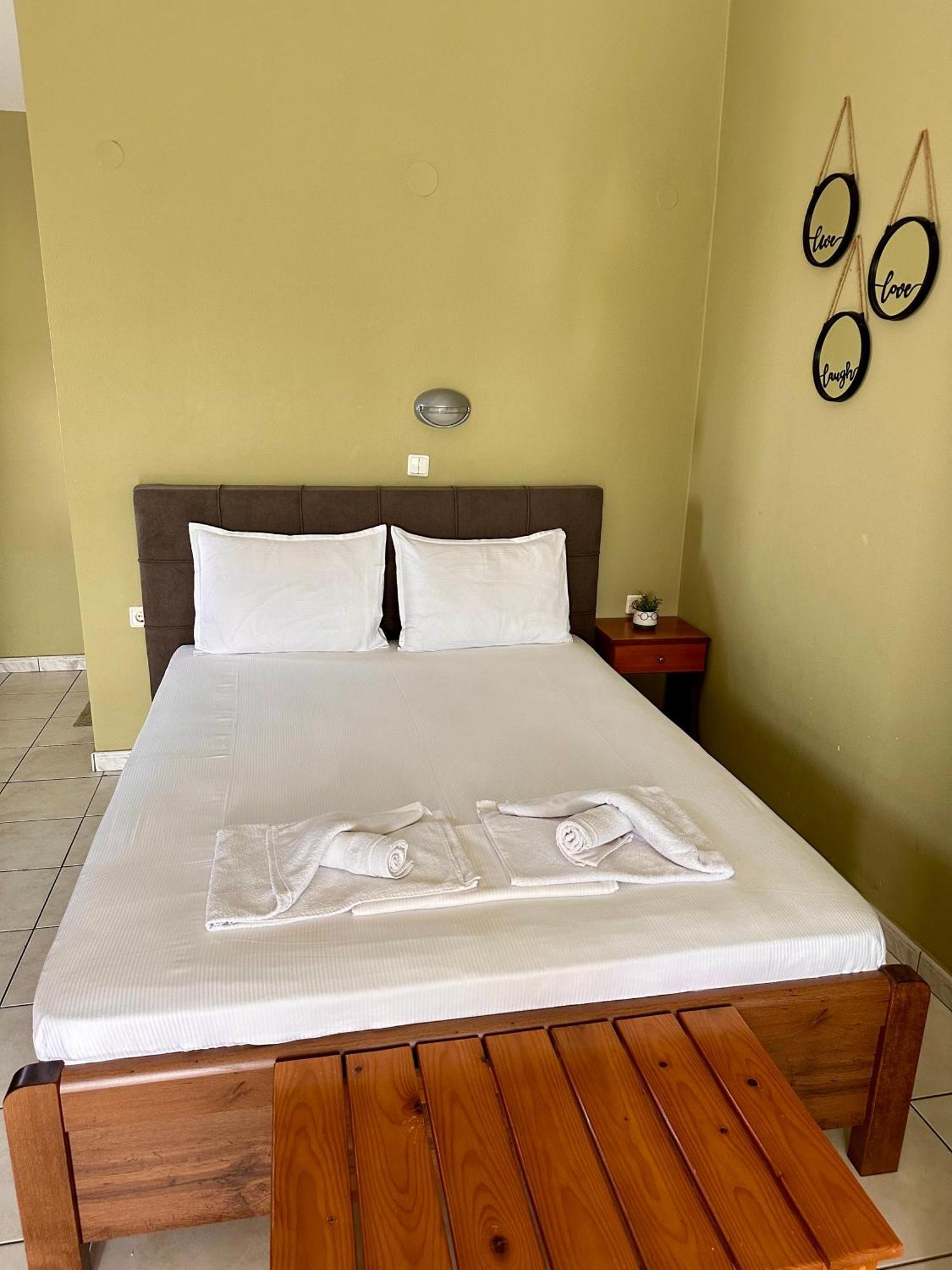 Artemis Hotel Apartments Keramoti  Extérieur photo